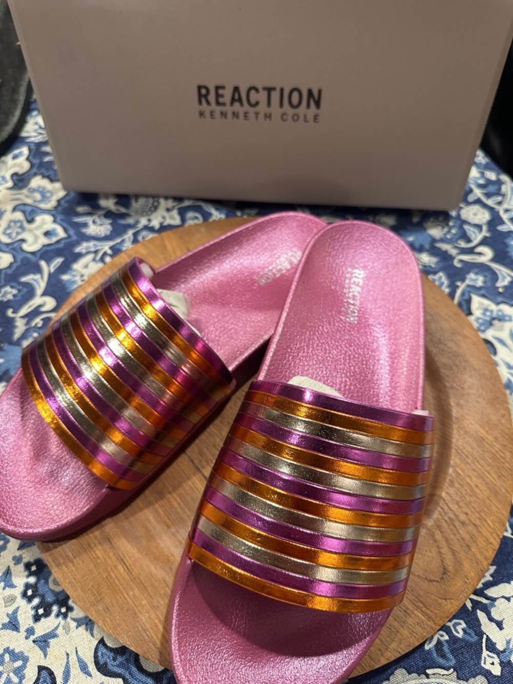 Reaction Kenneth Cole Metallic Pink Slide Sandals with Multicolor Stripes
